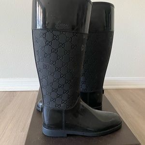 GUCCI
Rubber Printed Rain Boots size 37
